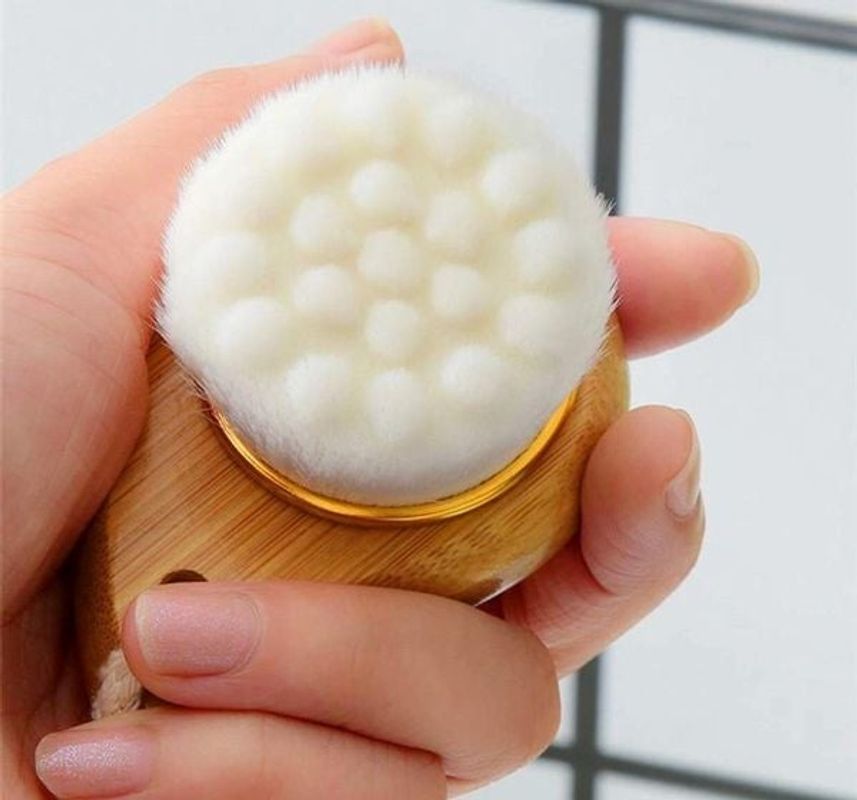 Facial Brush with Bamboo Handle - SnagItCo.