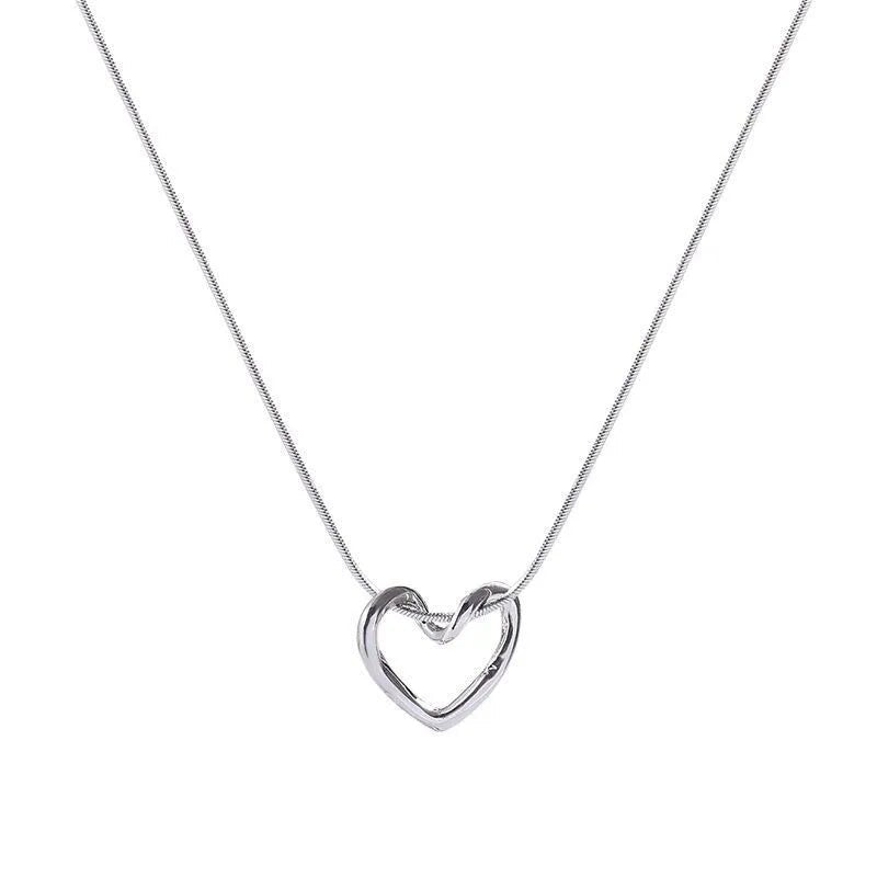 Fashion Heart Necklace - SnagItCo.