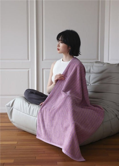 Ultra Soft Absorbent Retro Stripe Bath Towel - 100% Organic Cotton - SnagItCo.